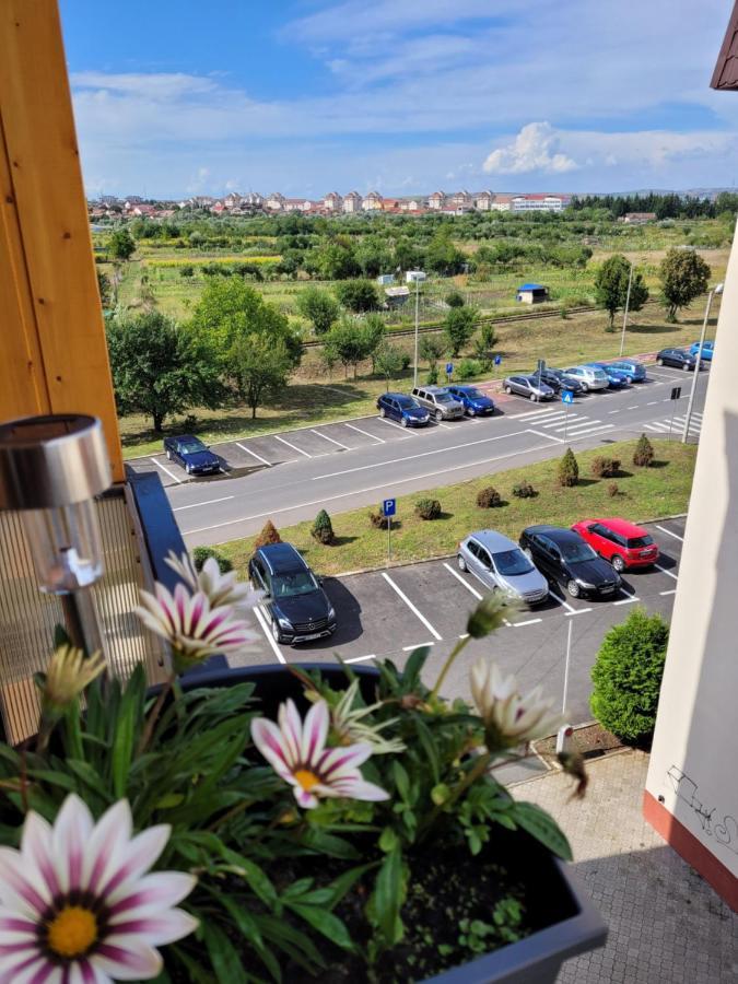 Andi Apartment Sibiu Extérieur photo